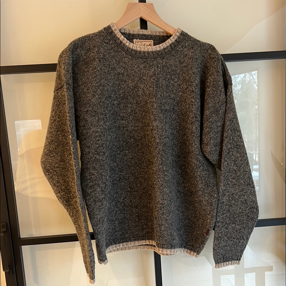 Woolrich Gray Crewneck Sweater with Chunky Knit Texture